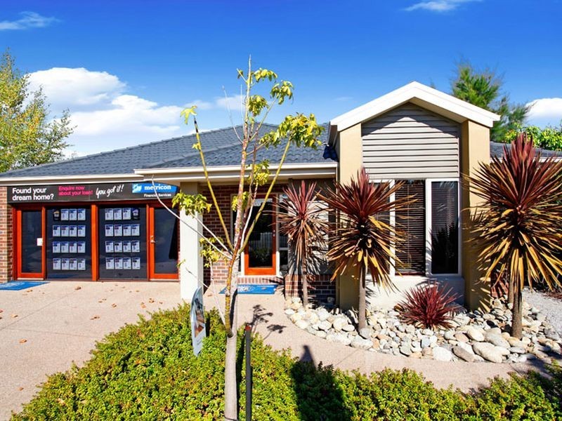 10 Geranium Court, Berwick VIC 3806