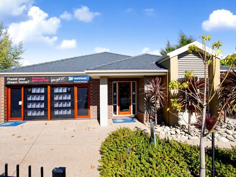 10 Geranium Court, Berwick VIC 3806