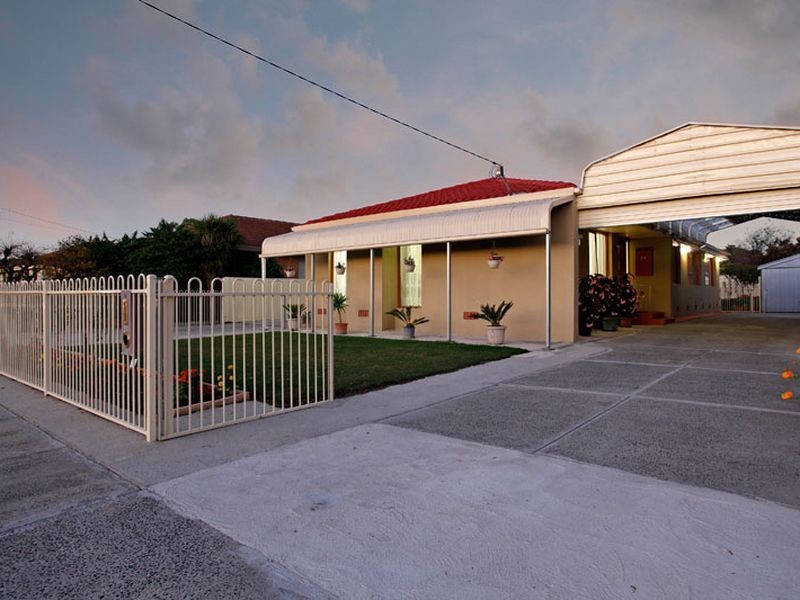 34 Vanessa Drive, Hampton Park VIC 3976