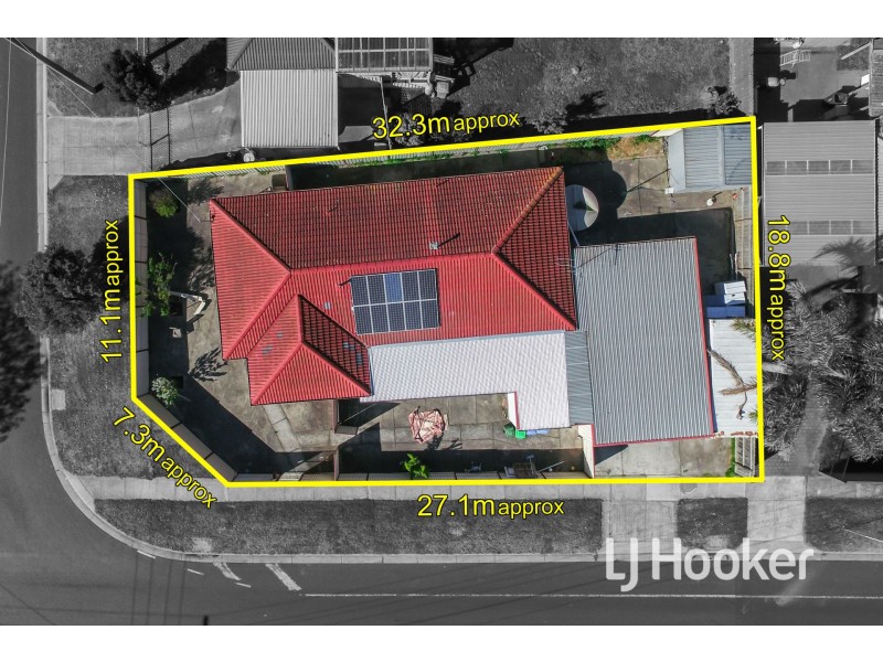 1 Reeves Court, Hampton Park VIC 3976