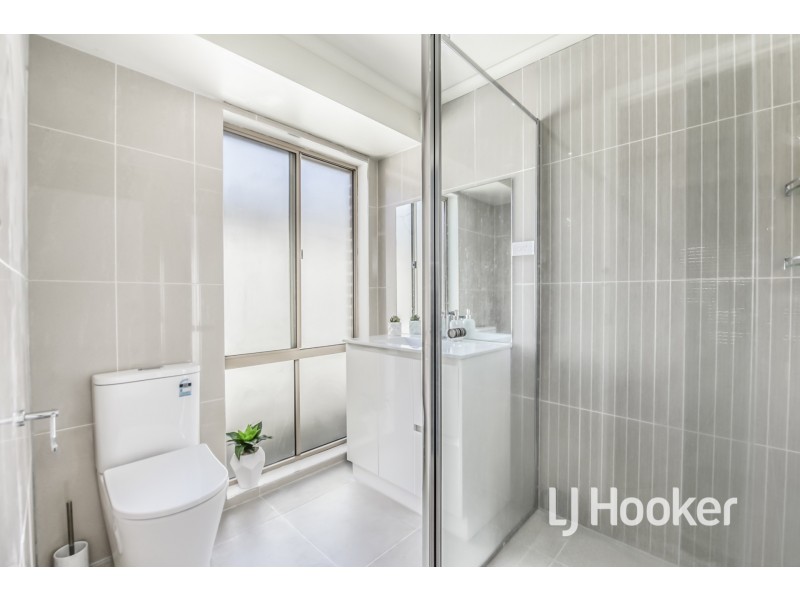 1 Reeves Court, Hampton Park VIC 3976