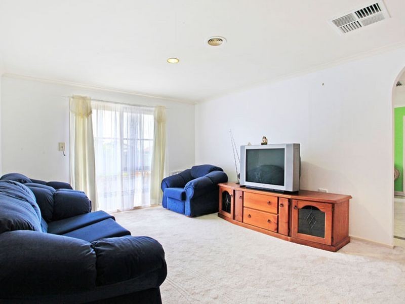 1 Beth Court, Hampton Park VIC 3976