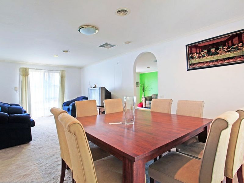 1 Beth Court, Hampton Park VIC 3976