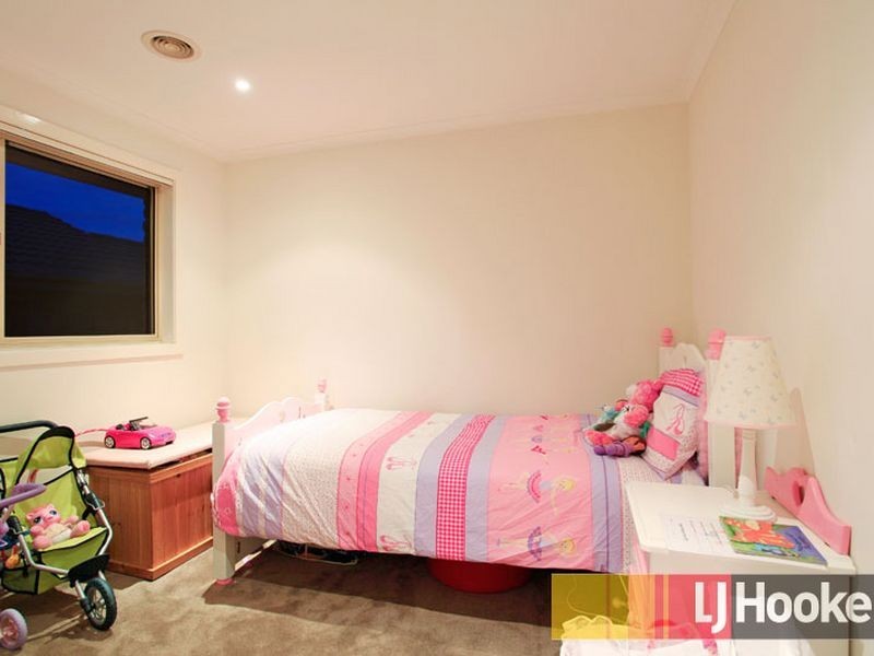 128 Kurrajong Road, Narre Warren VIC 3805