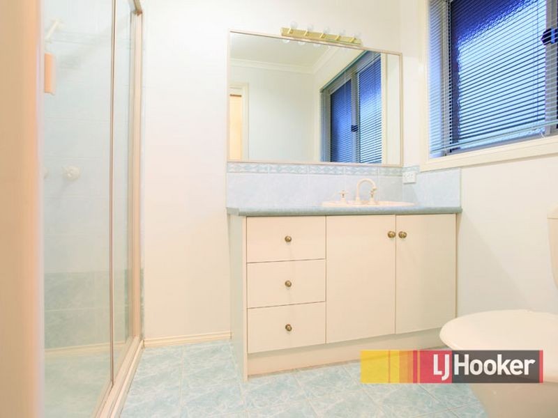 18 Kurrajong Road, Narre Warren VIC 3805