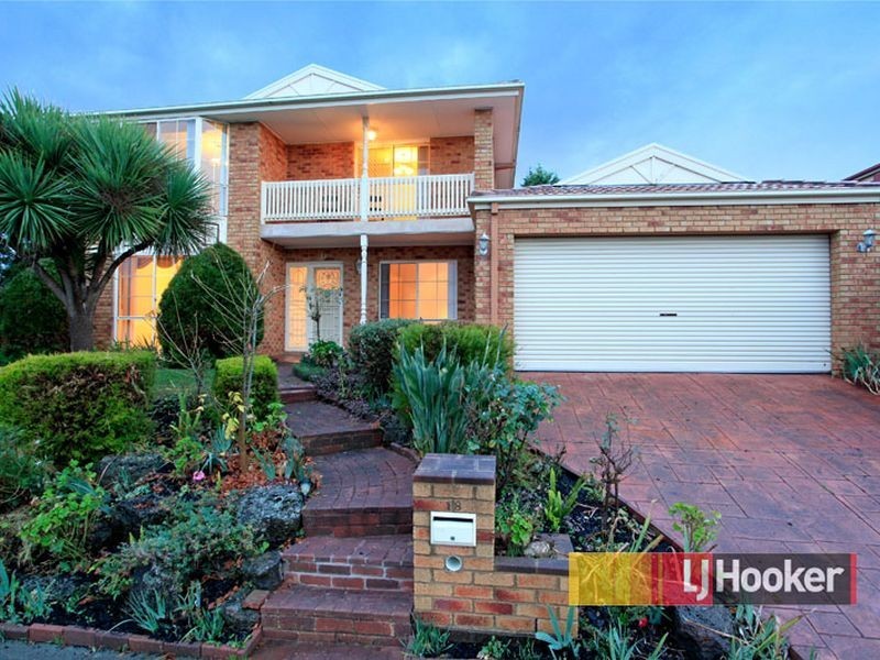 18 Kurrajong Road, Narre Warren VIC 3805
