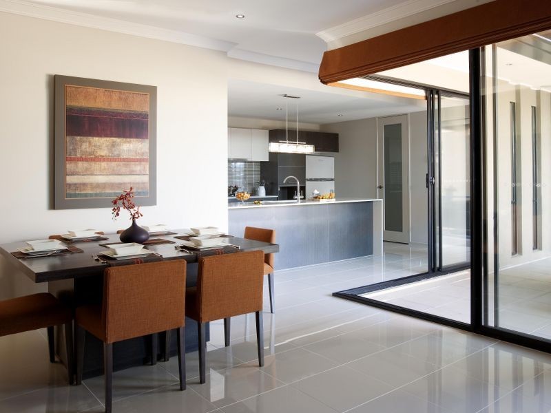 18 Nature Circuit, Cranbourne North VIC 3977