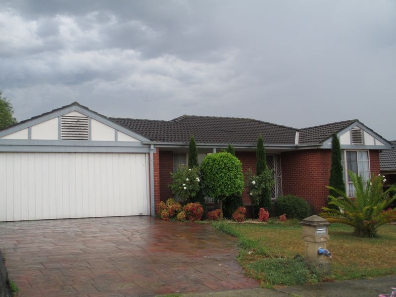 17 Pirra Place, Narre Warren VIC 3805