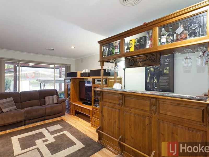 124 Somerville Road, Hampton Park VIC 3976