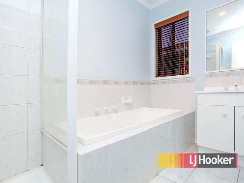 102 Central Road, Hampton Park VIC 3976