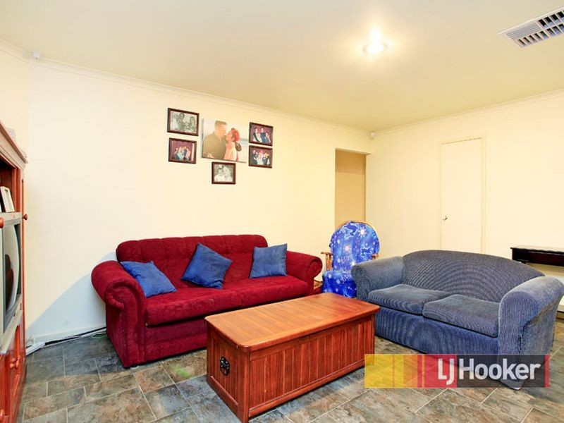 102 Central Road, Hampton Park VIC 3976