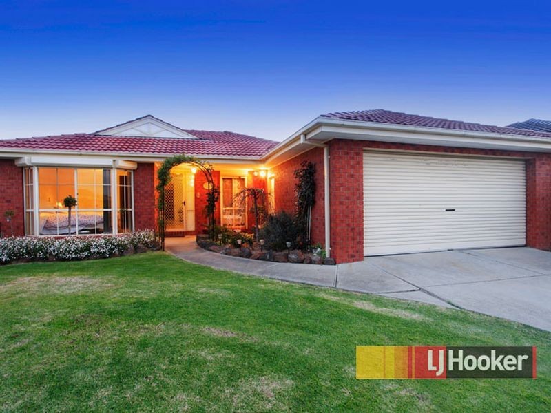 5 Shaftsbury Avenue, Berwick VIC 3806