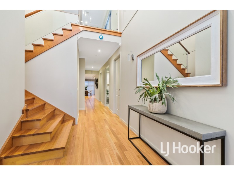 27 Lyndhurst Boulevard, Lyndhurst VIC 3975