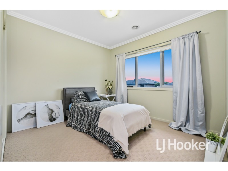 27 Lyndhurst Boulevard, Lyndhurst VIC 3975