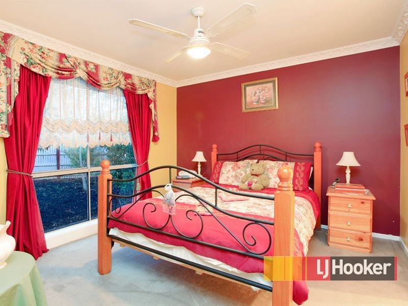 24 Jericho Court, Berwick VIC 3806