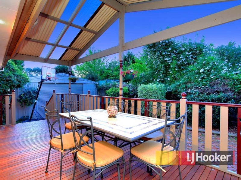 24 Jericho Court, Berwick VIC 3806