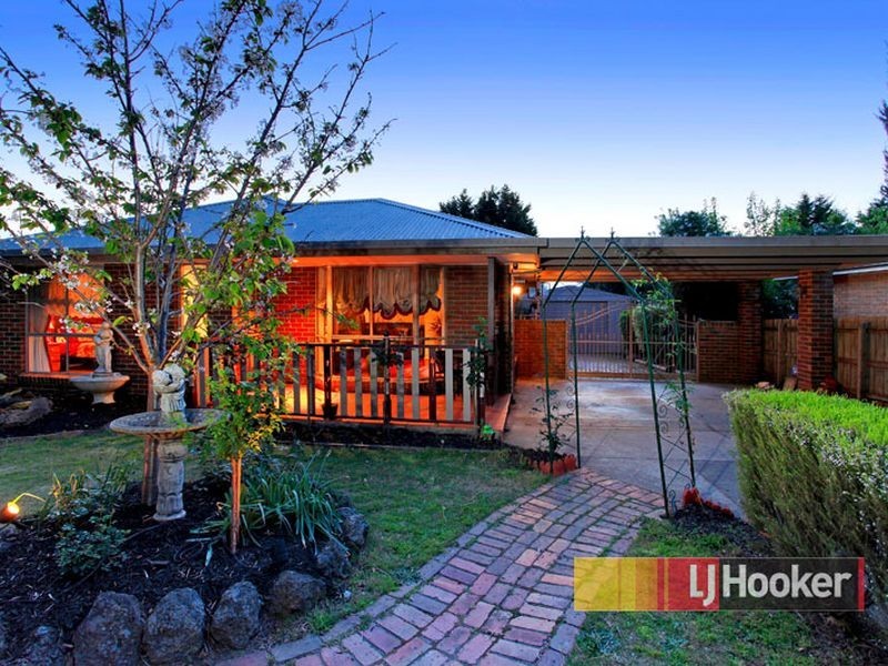 24 Jericho Court, Berwick VIC 3806