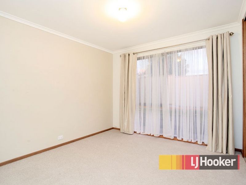 8 Ungarie Court, Hampton Park VIC 3976