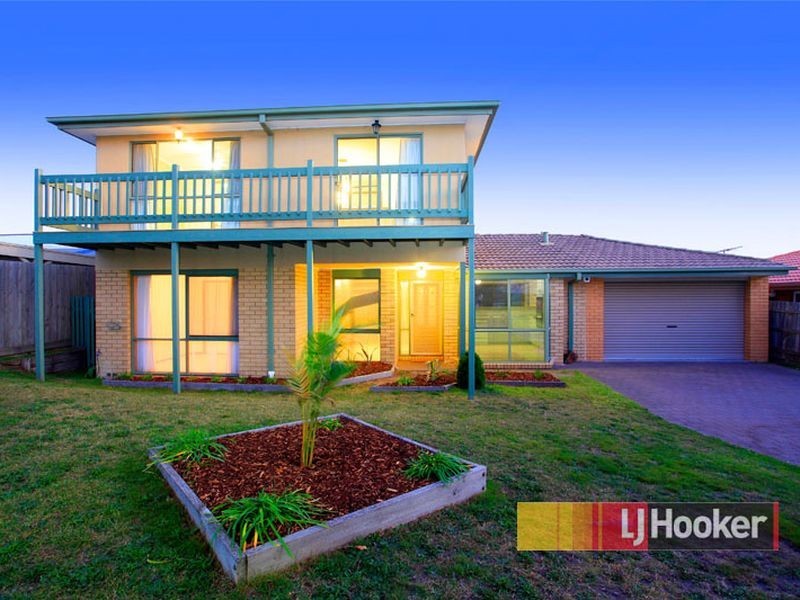 8 Ungarie Court, Hampton Park VIC 3976
