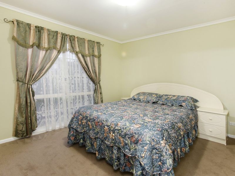 39 Cumberland Chase, Hampton Park VIC 3976