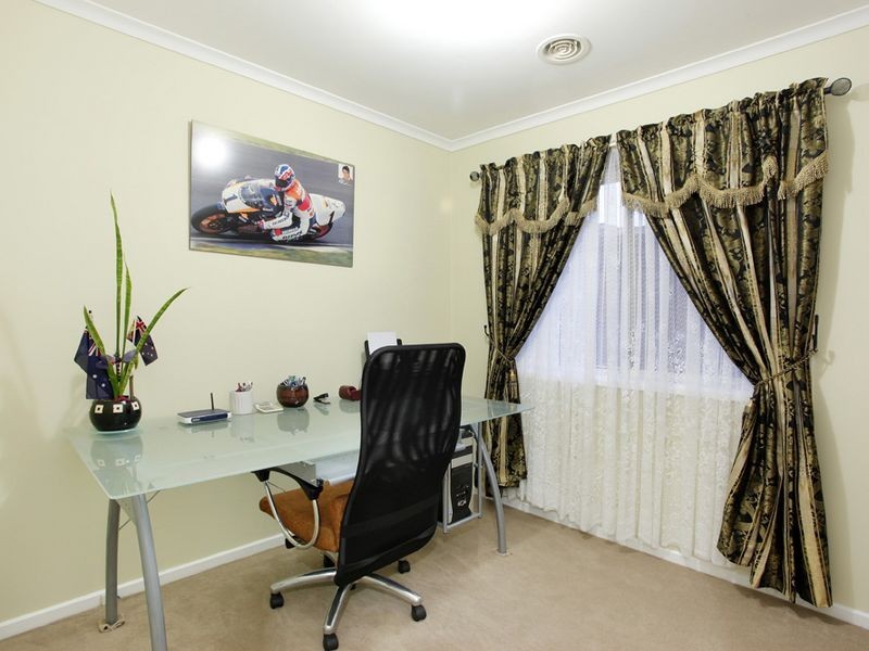 39 Cumberland Chase, Hampton Park VIC 3976