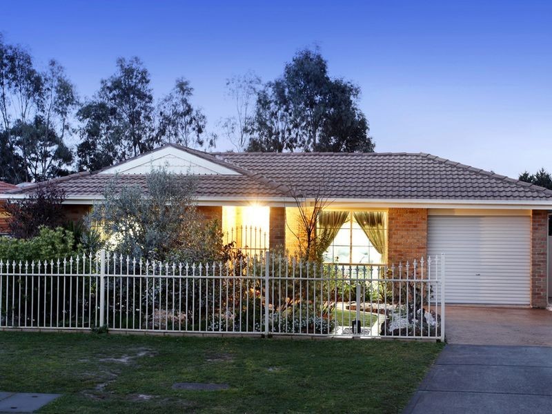 39 Cumberland Chase, Hampton Park VIC 3976