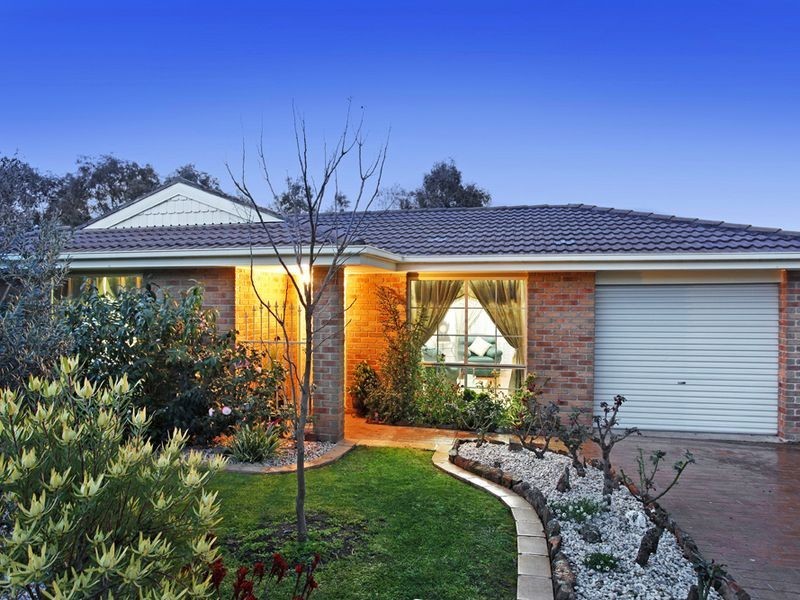 39 Cumberland Chase, Hampton Park VIC 3976