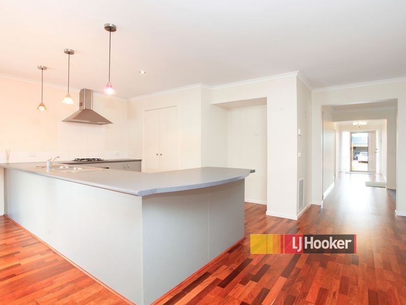 25 Rivergum Rise, Hampton Park VIC 3976