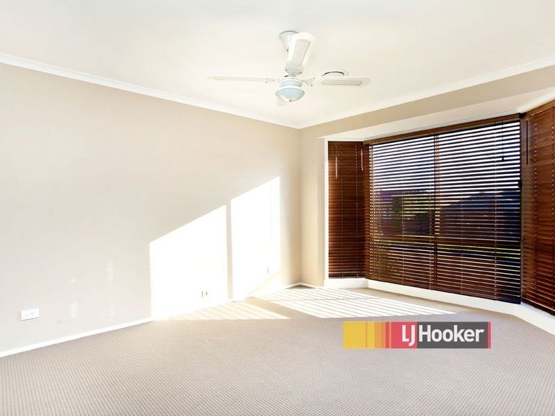 12 Sandhurst Mews, Hampton Park VIC 3976