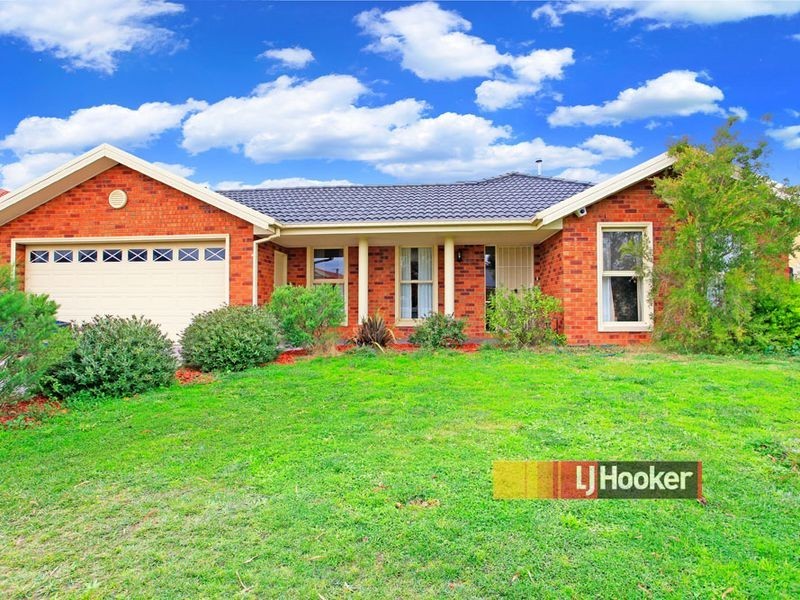 5 O’Dowd Place, Lynbrook VIC 3975
