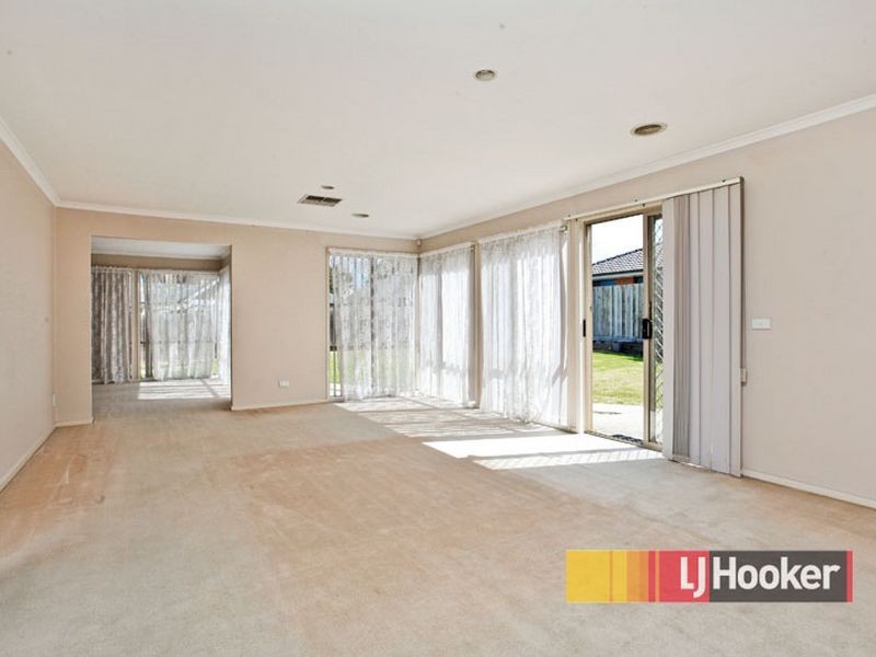 94 Lynbrook Boulevard, Lynbrook VIC 3975