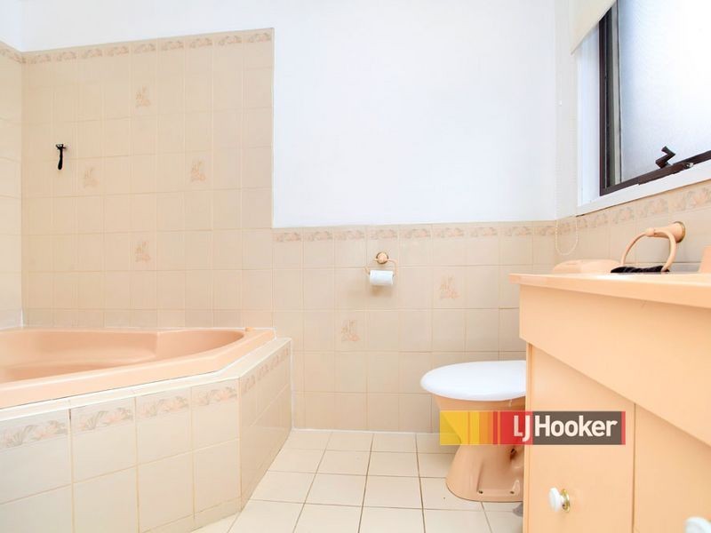 7 Valma Avenue, Cranbourne VIC 3977