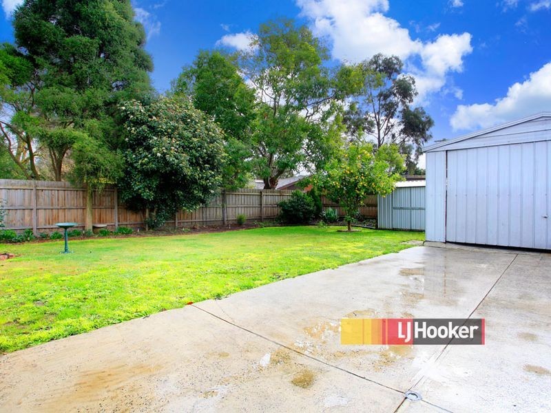 7 Valma Avenue, Cranbourne VIC 3977