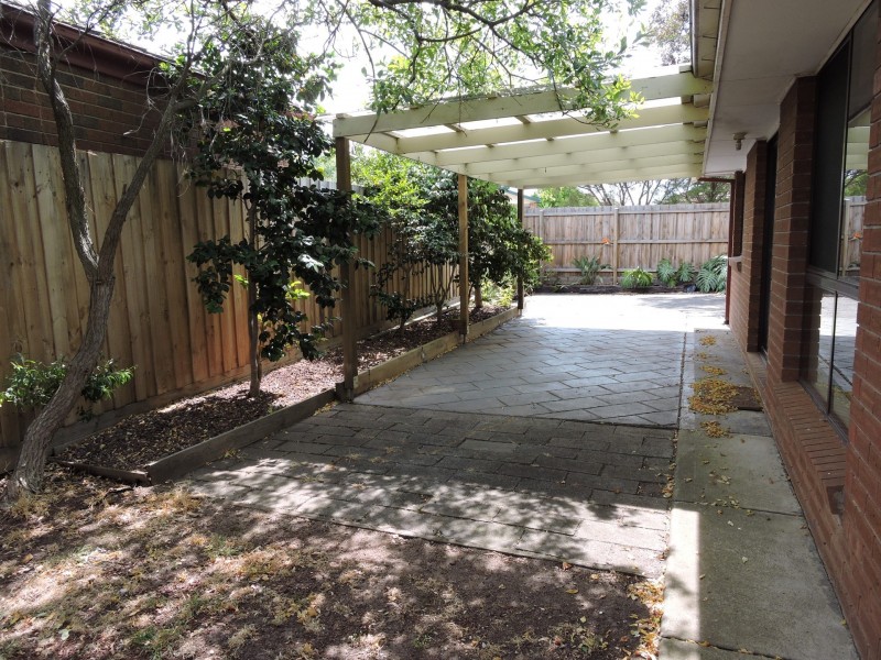 1 Simone Court, Hallam VIC 3803