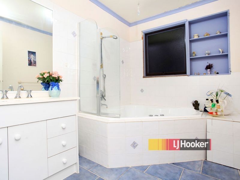 76 The Grange, Hampton Park VIC 3976