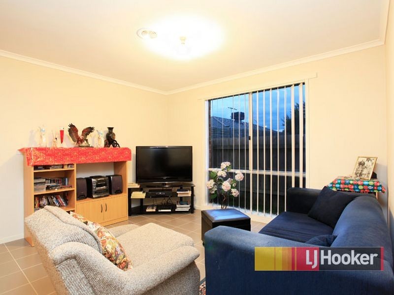 10 Elpara Way, Hampton Park VIC 3976