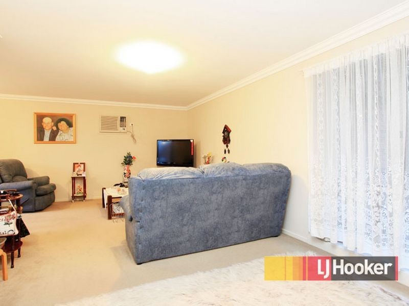 10 Elpara Way, Hampton Park VIC 3976