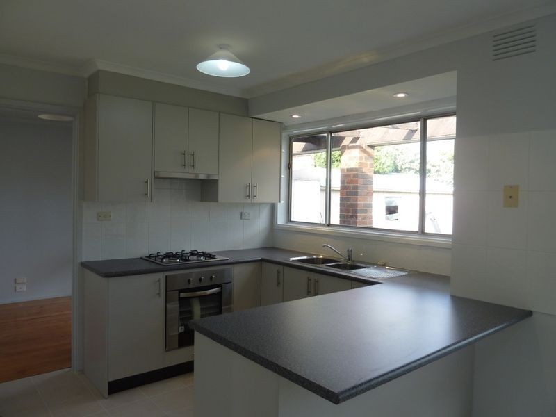 26 Mclaren Avenue, Cranbourne VIC 3977