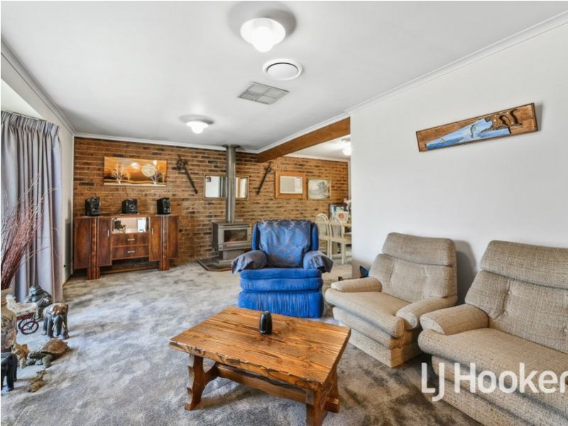 17 Princess Maria Place, Hampton Park VIC 3976