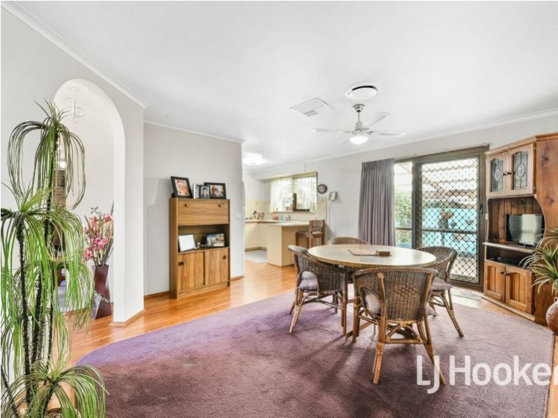 17 Princess Maria Place, Hampton Park VIC 3976