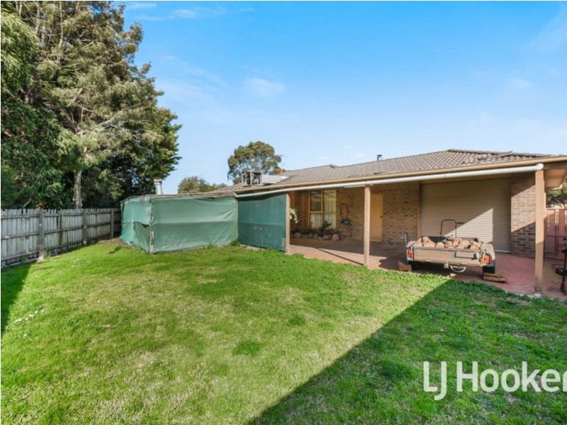 17 Princess Maria Place, Hampton Park VIC 3976