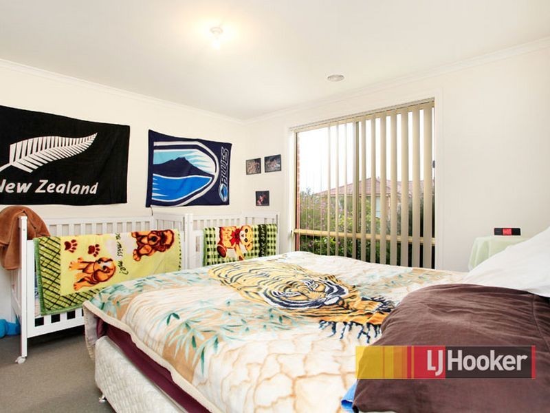 6 Providence Drive, Cranbourne VIC 3977