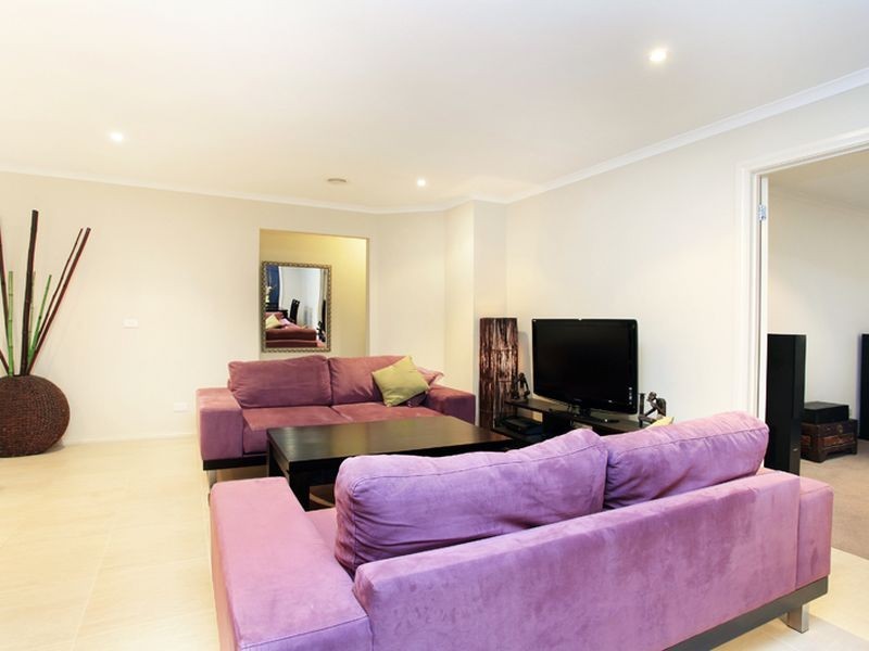 62 Tyndall Street, Cranbourne East VIC 3977