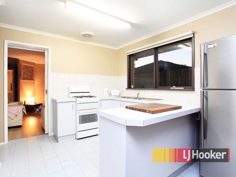 9 Kirkwood Crescent, Hampton Park VIC 3976