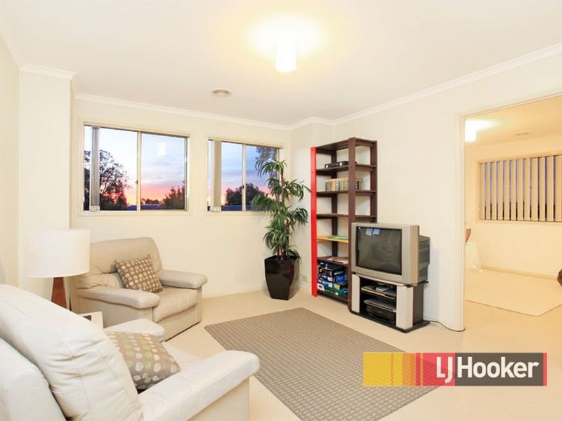 26 Redoak Terrace, Lyndhurst VIC 3975