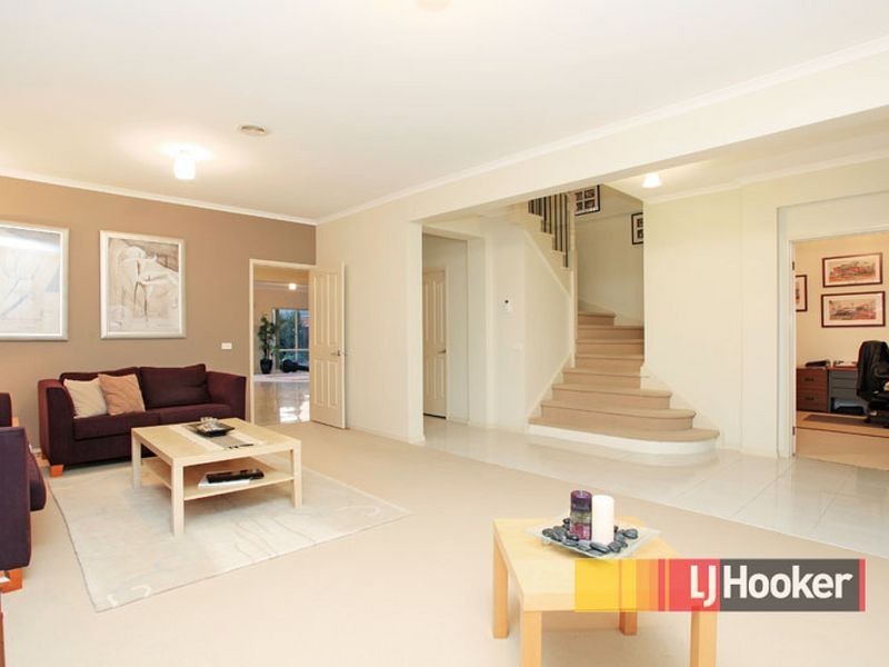 26 Redoak Terrace, Lyndhurst VIC 3975