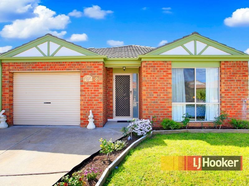 2A Armoy Close, Cranbourne East VIC 3977