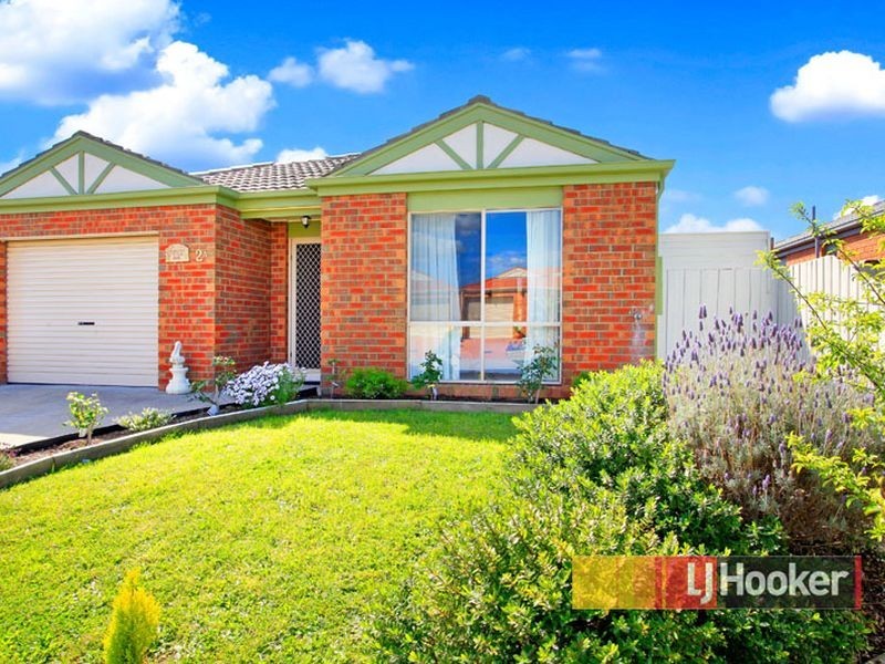 2A Armoy Close, Cranbourne East VIC 3977