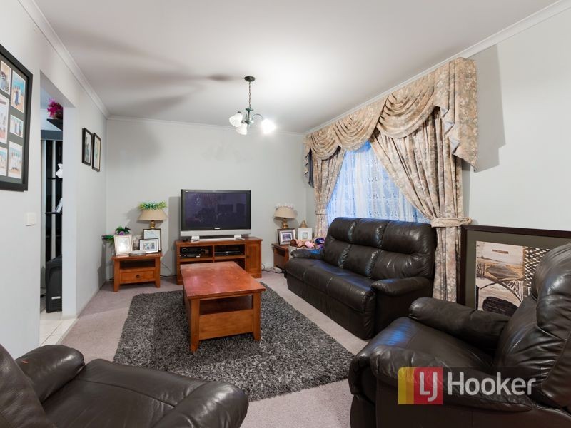 4 Edith Rise, Hampton Park VIC 3976