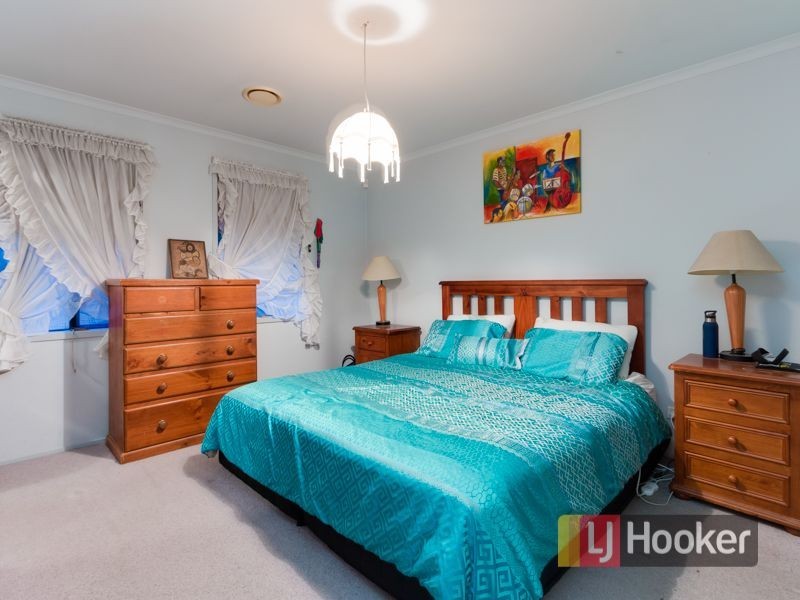 4 Edith Rise, Hampton Park VIC 3976